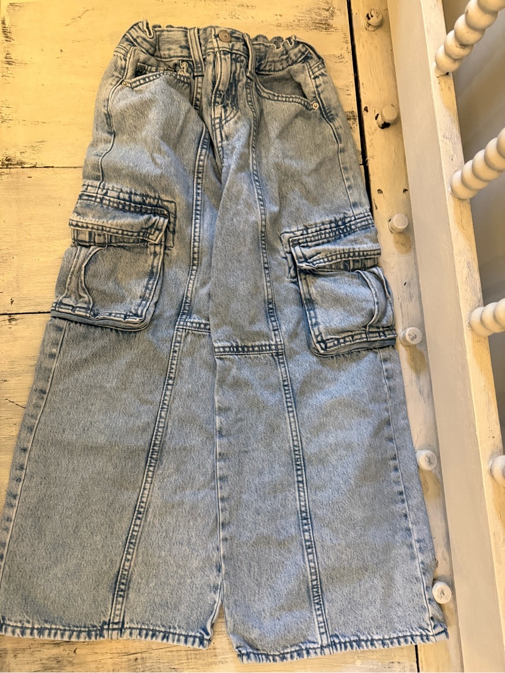 Girls’ Light Blue Cargo Denim Jeans - Casual Utility Style